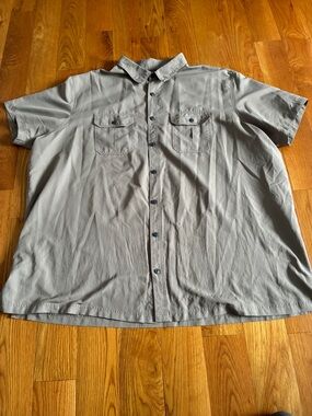 croft & barrow Men's Short-Sleeve Button-Down Shirt in Light Gray